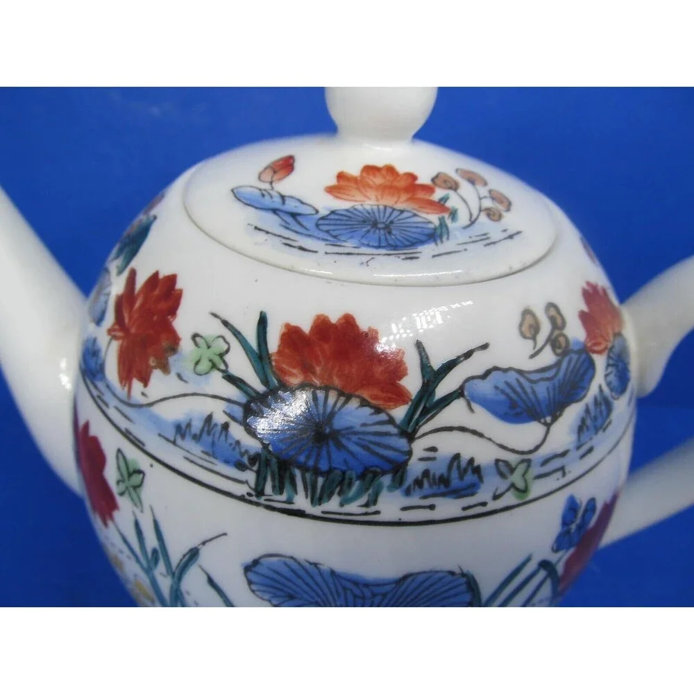 Williams Sonoma Grande Cuisine Ceramic Floral Teapot
